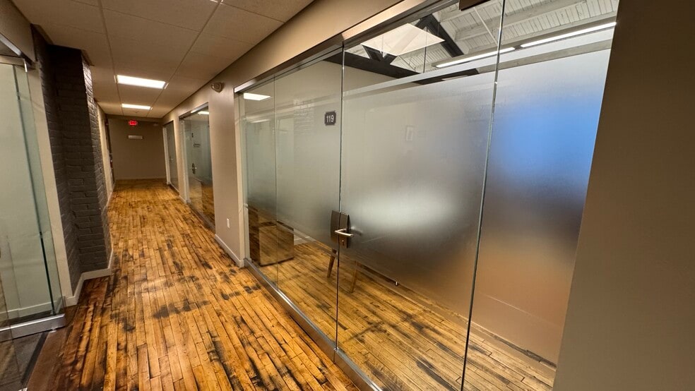 More Photos Of 312-314 W Broad St, Quakertown Office For Sale