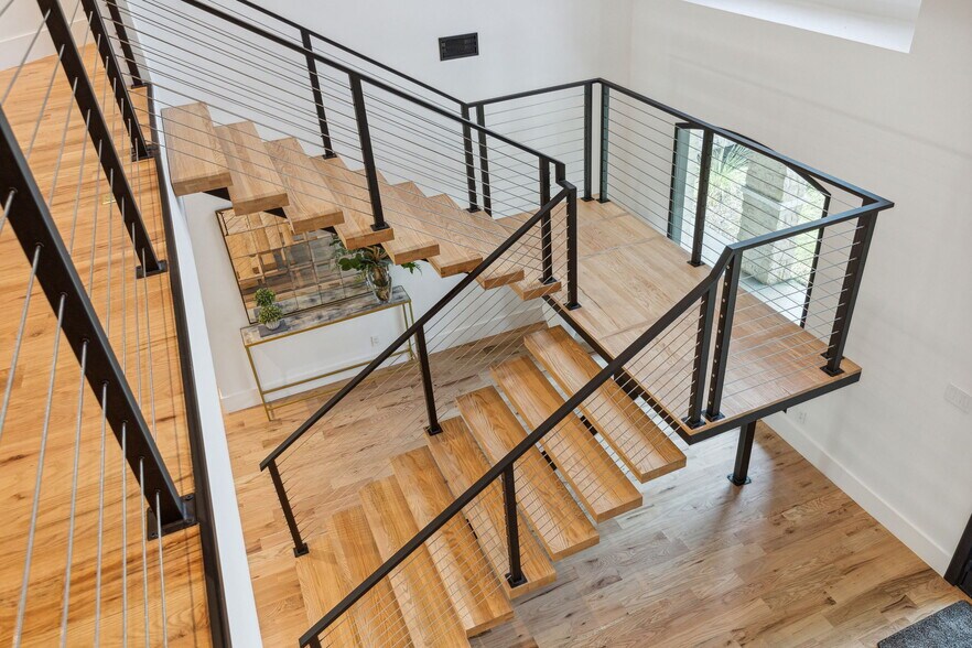More Photos Of 615 Brewer Rd, Southlake Specialty For Sale