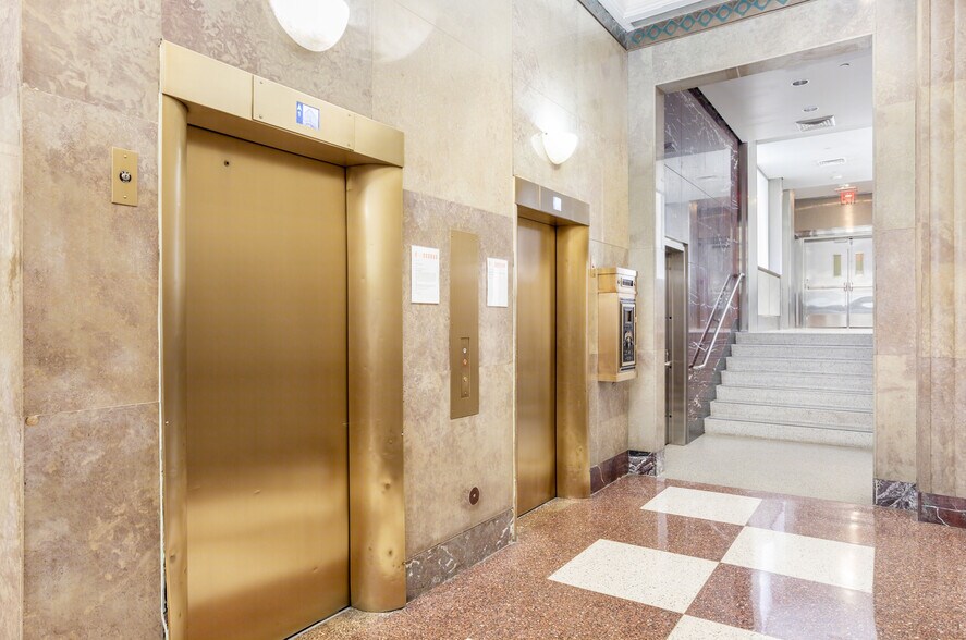 More Photos Of 154 W 14th St, New York Office For Lease