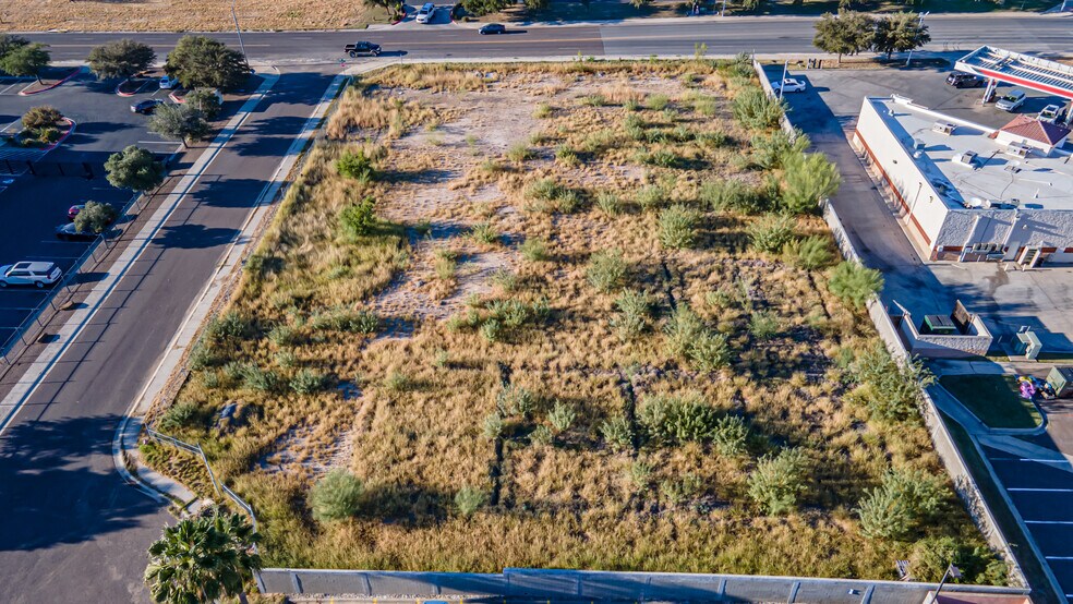 More Photos Of 221 Calle Del Norte, Laredo Land For Sale
