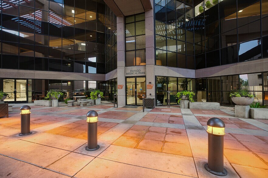 More Photos Of 1331 N 7th St, Phoenix Medical For Lease