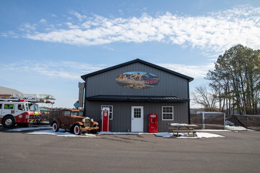 More Photos Of 2098 Bay Rd, Milford Industrial For Sale
