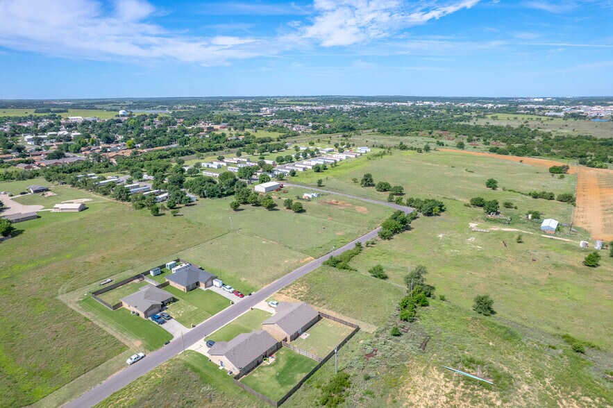 More Photos Of Jackson Ave and 22nd St, Woodward Land For Sale
