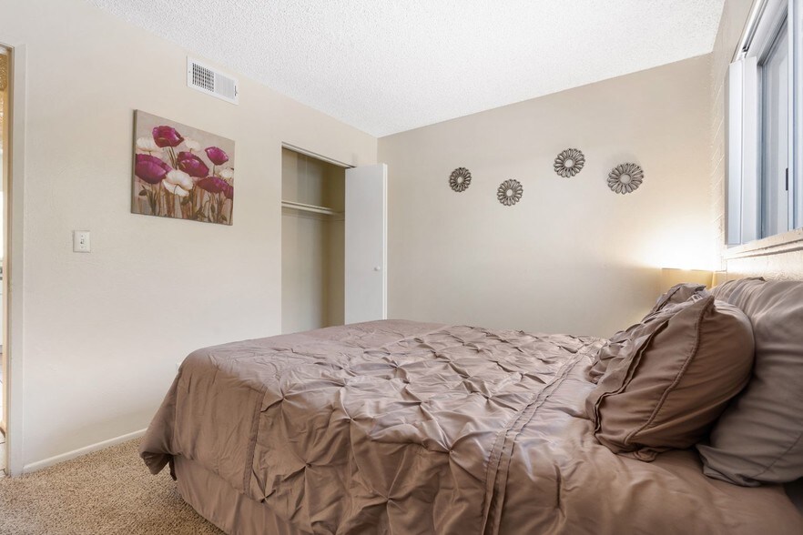 More Photos Of 6666 E Golf Links Rd, Tucson Apartments For Sale