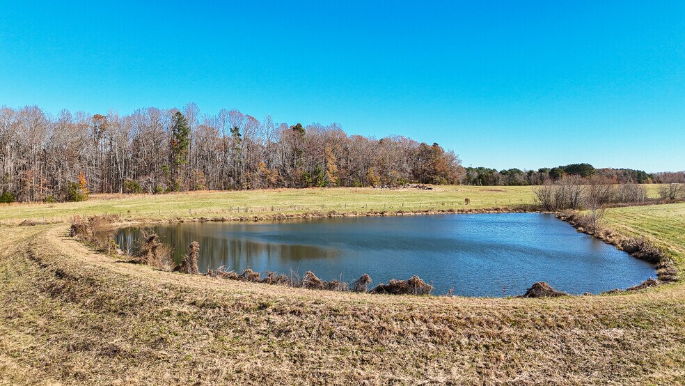 More Photos Of 6605 Phillippi Rd, Liberty Land For Sale