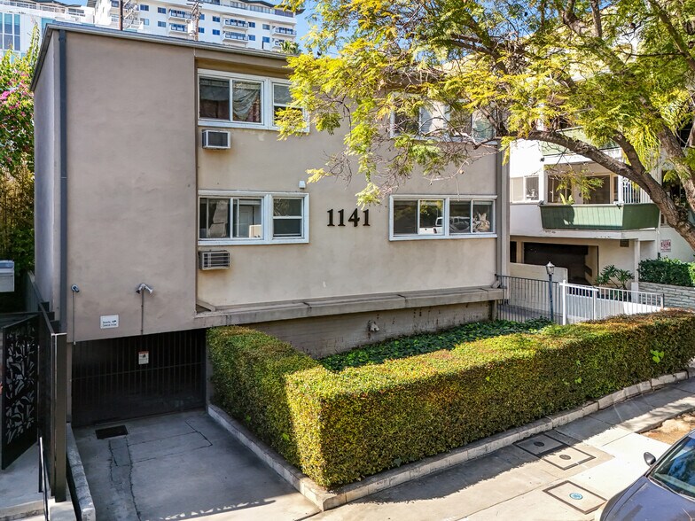 More Photos Of 1141 Hacienda Pl, West Hollywood Apartments For Sale