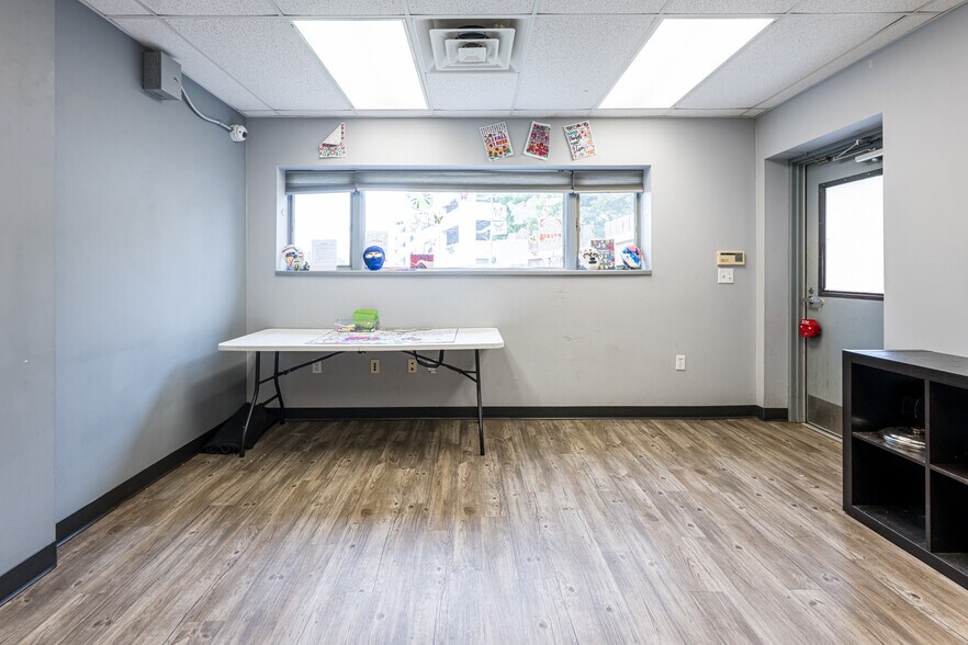 More Photos Of 90 Asheland Ave, Asheville Medical For Sale