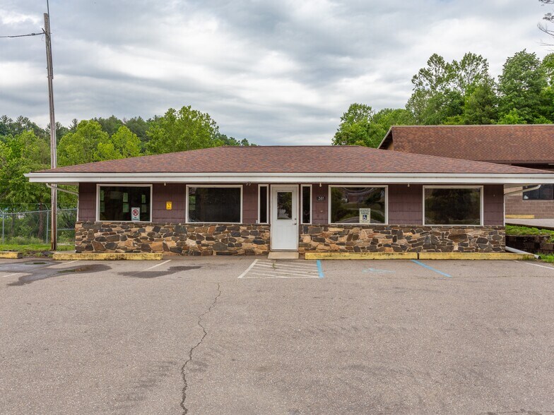 More Photos Of , Bakersville Unknown For Sale