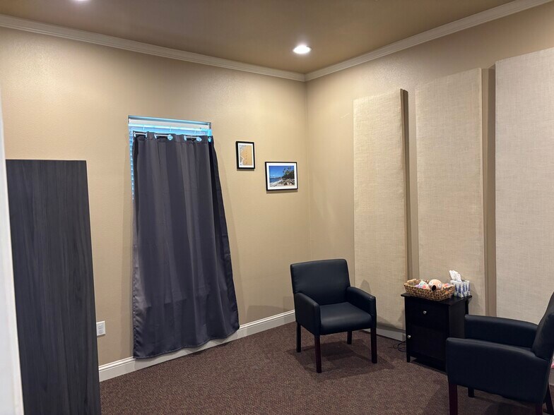 More Photos Of 1067 Fm 306, New Braunfels Medical For Lease