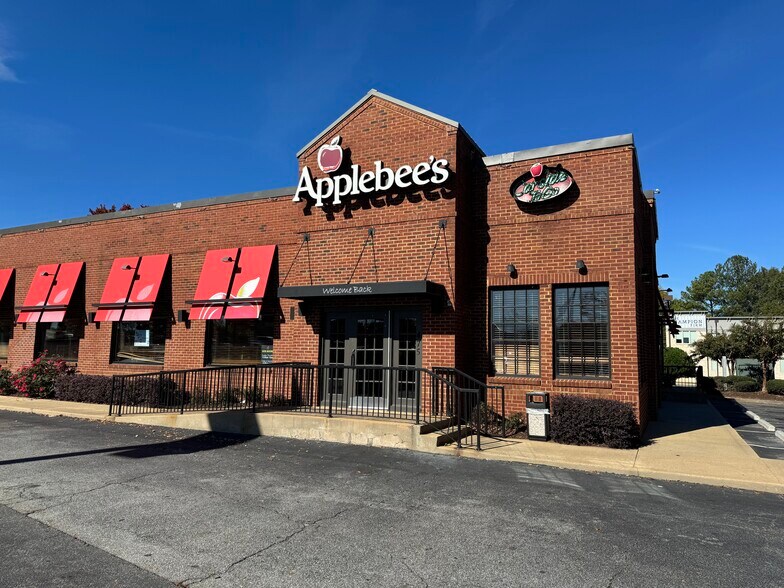 More Photos Of 475 Franklin Rd SE, Marietta Restaurant For Lease