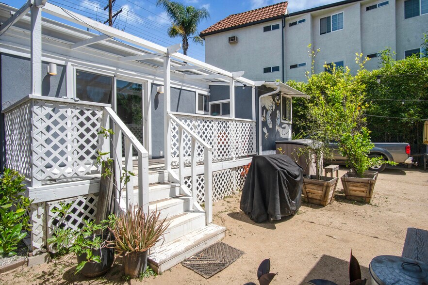 More Photos Of 4760 York Blvd, Los Angeles Office For Sale