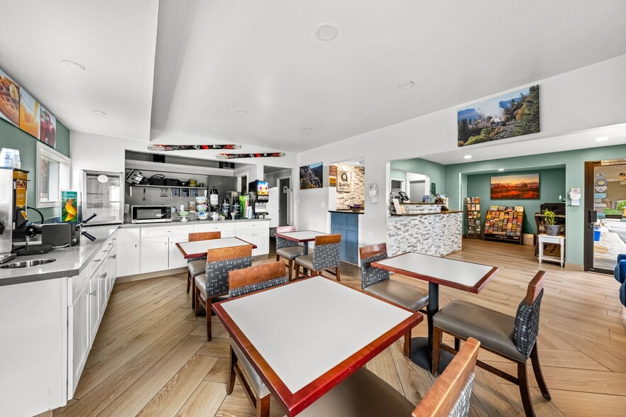 More Photos Of 2930 Main Ave, Durango Hotel For Sale