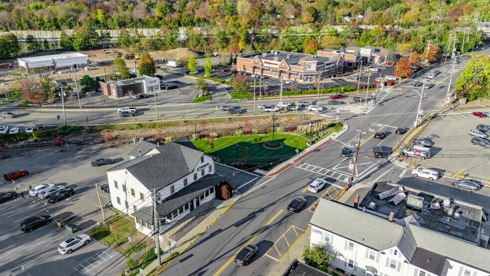 More Photos Of 393 Ramapo Valley Rd, Oakland Office Residential For Sale