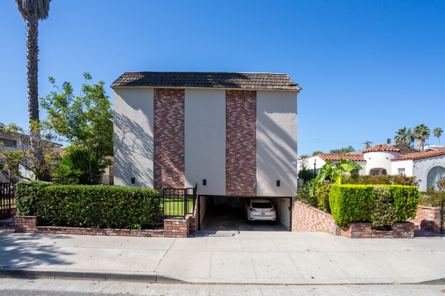 More Photos Of 1434 Berkeley St, Santa Monica Apartments For Sale