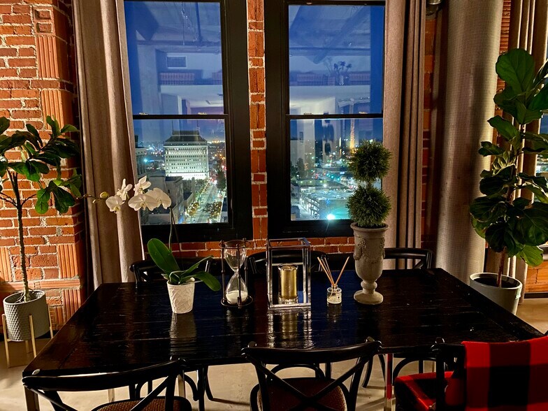 More Photos Of 1060 Fulton St, Fresno Office For Sale