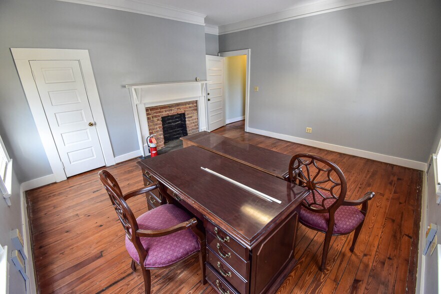 More Photos Of 2606 8th St, Tuscaloosa Office For Sale