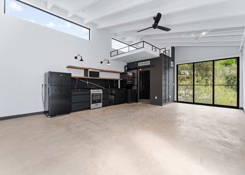 More Photos Of 20412 Laguna Canyon Rd, Laguna Beach Apartments For Sale