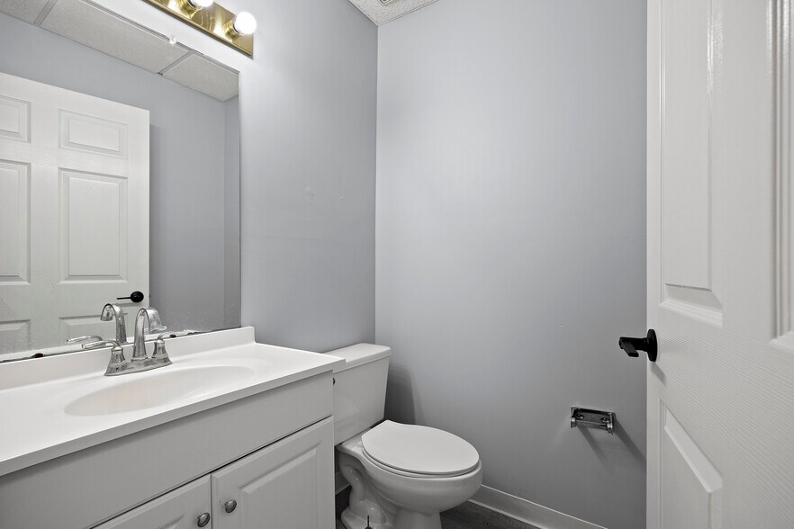 More Photos Of 1283 SW Sr-47, Lake City Medical For Lease