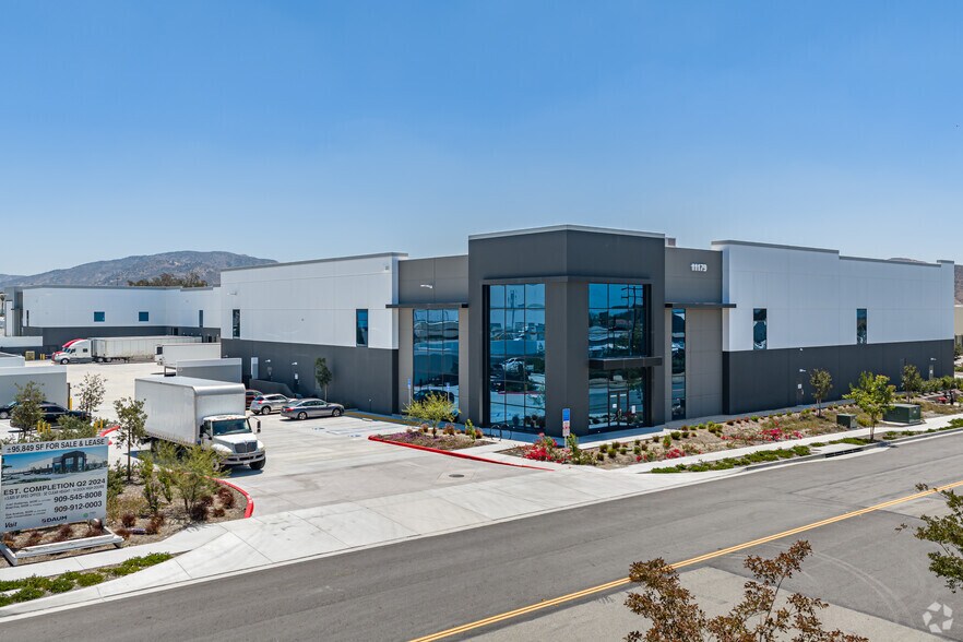 More Photos Of 11179 Banana Ave, Fontana Distribution For Lease