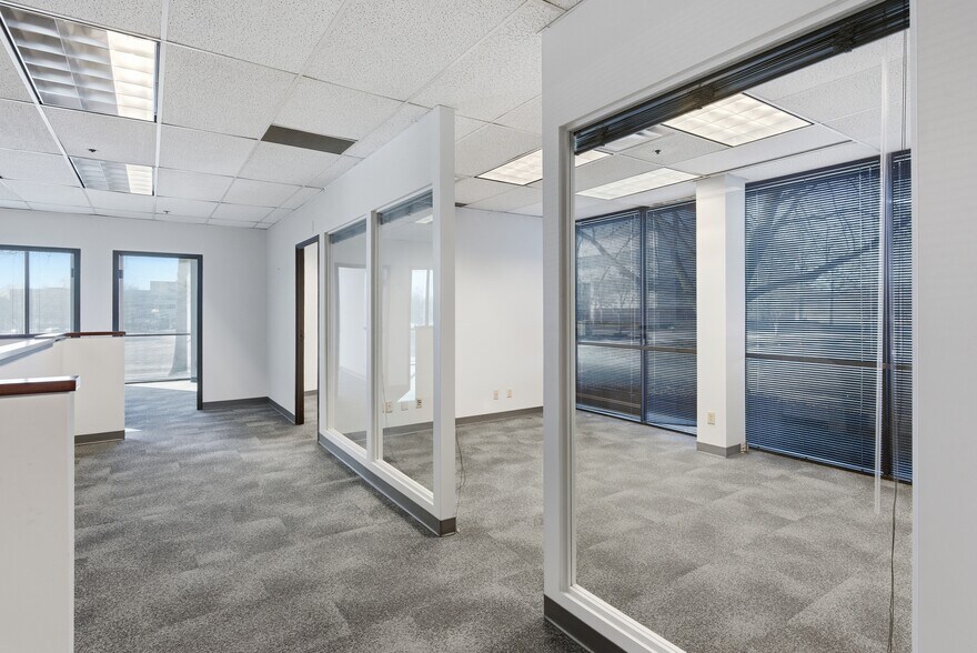 More Photos Of 8790 Governors Hill Dr, Cincinnati Office For Lease