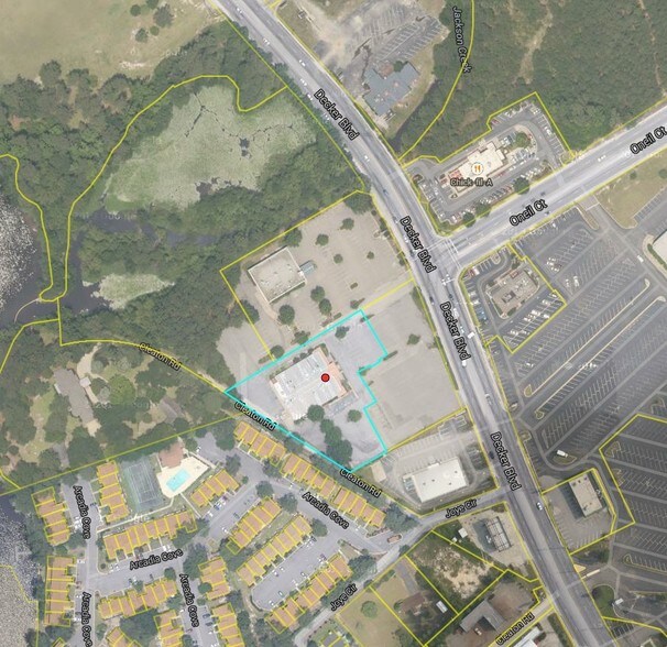 More Photos Of 2547 Decker Blvd, Columbia Restaurant For Sale