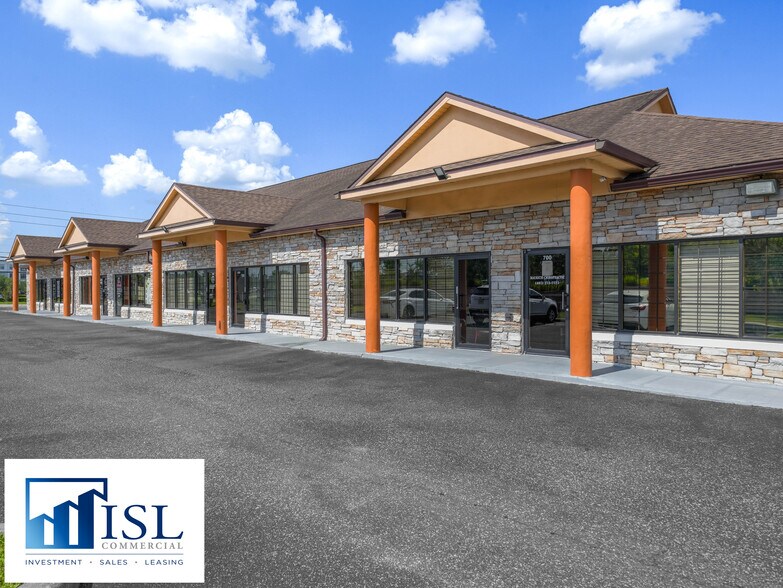 More Photos Of 12278 E Colonial Dr, Orlando Office For Lease