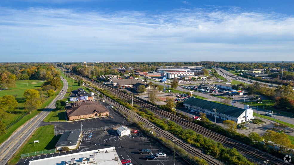 More Photos Of 700 Morse Rd, Columbus Office For Lease