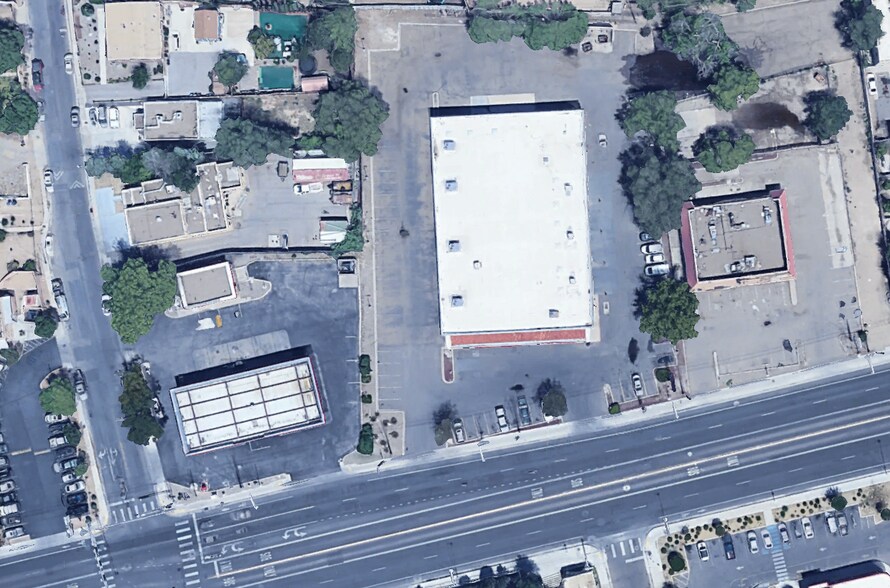 More Photos Of 4523 Central Ave NW, Albuquerque Auto Repair For Lease