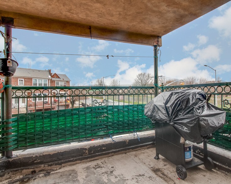 More Photos Of 89-06-89-08 S Conduit Ave, Howard Beach Apartments For Sale