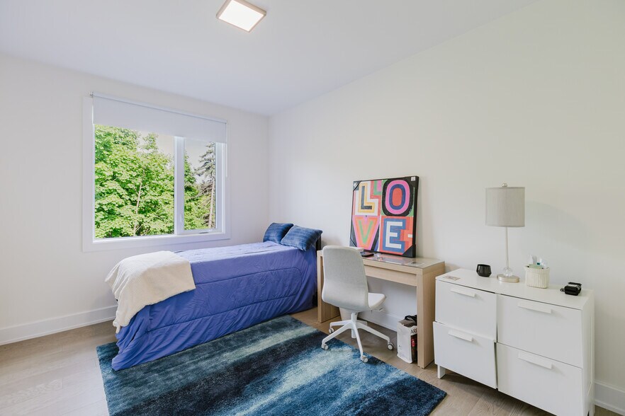 More Photos Of 62 Columbus Av, Ottawa Multifamily For Sale