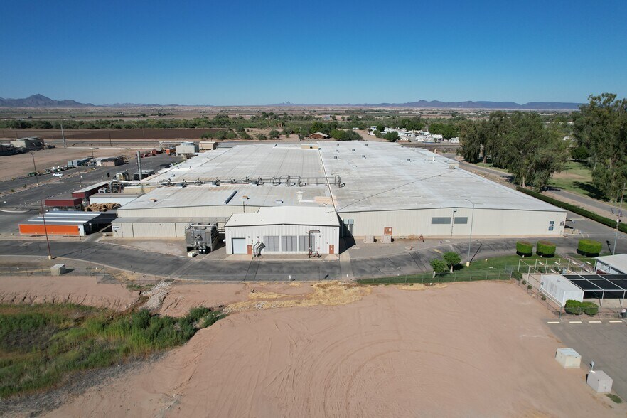 More Photos Of 2500 W 1st St, Yuma Warehouse For Lease