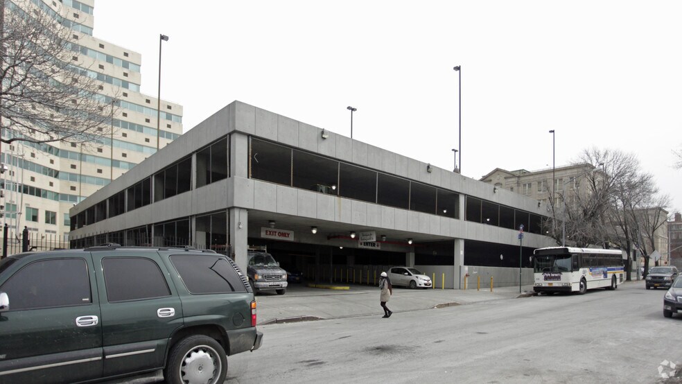 More Photos Of 1 Fordham Plz, Bronx Office For Lease