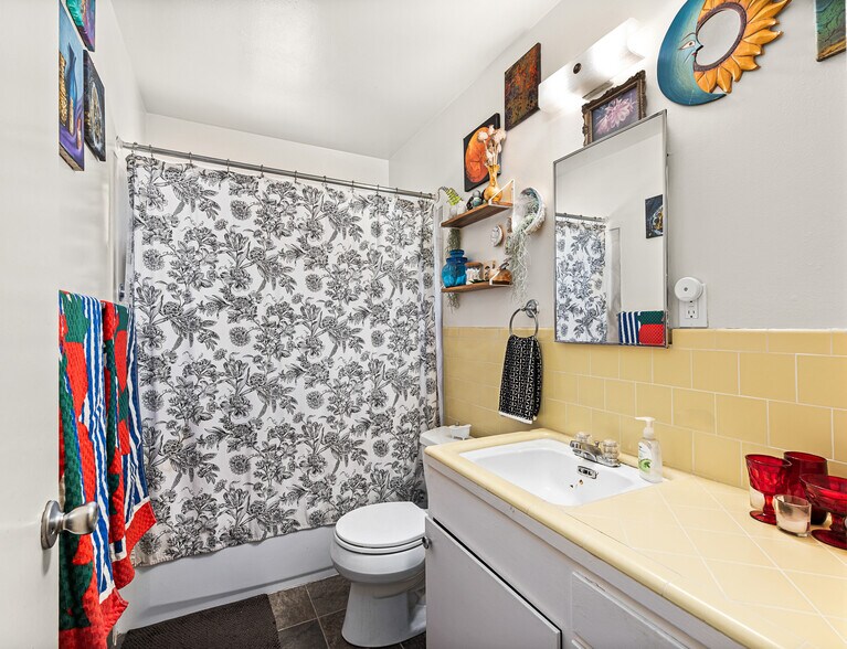 More Photos Of 505 Franklin St, Napa Apartments For Sale