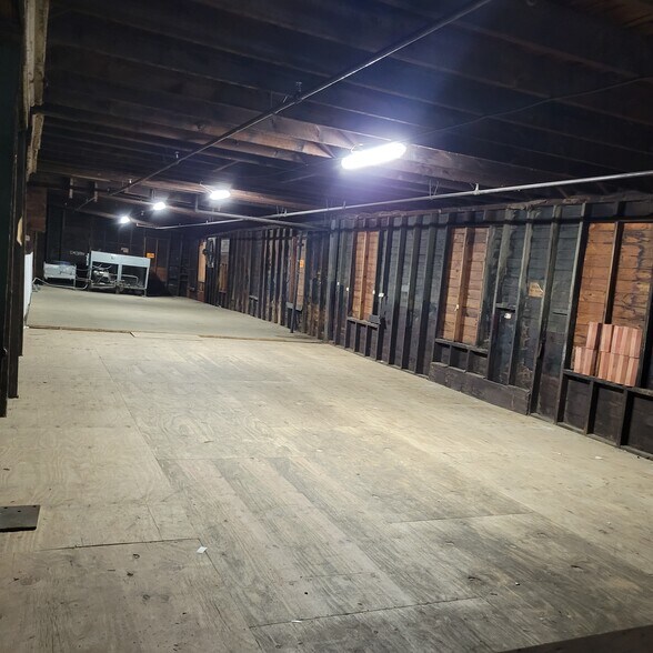 More Photos Of 367 Somerset St, Plainfield Warehouse For Sale