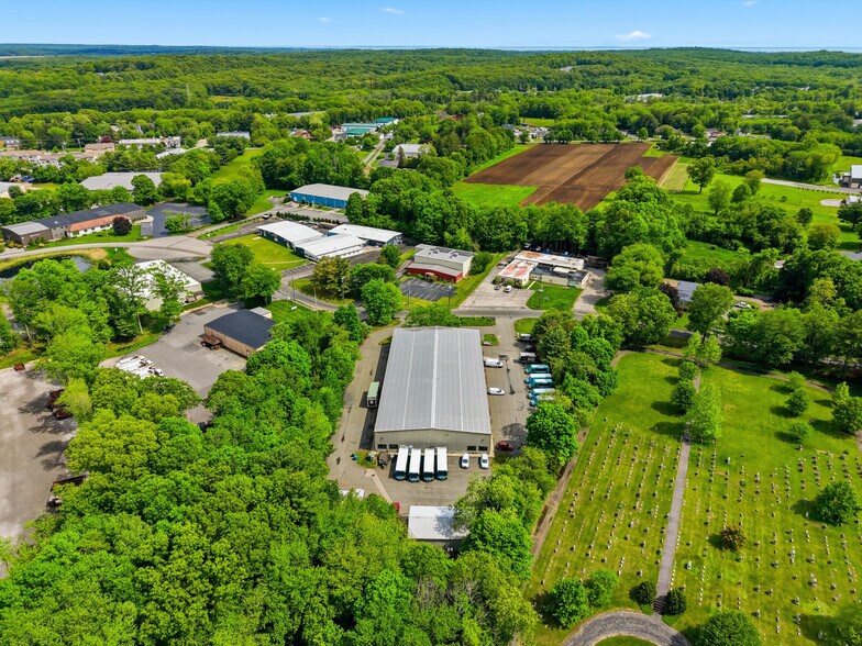 More Photos Of 17 Industrial Park, Centerbrook Service For Sale