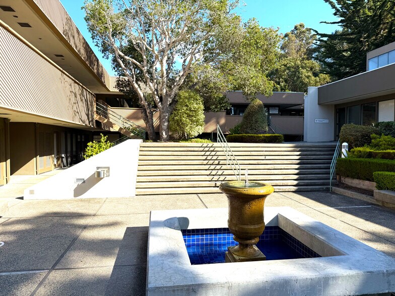 More Photos Of 337 El Dorado St, Monterey Office For Lease