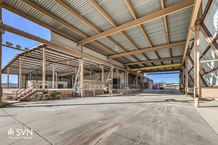 More Photos Of 6670 Gomer Rd, Las Vegas Manufacturing For Sale