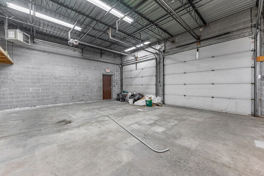 More Photos Of 5430 Saint Charles Rd, Berkeley Office For Sale