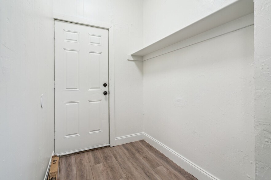 More Photos Of 2123 W Park Pl, Oklahoma City Specialty For Sale