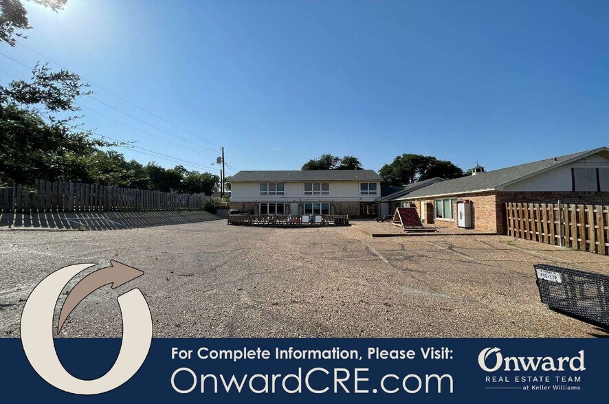 More Photos Of 2124 N 25th St, Waco Medical For Sale