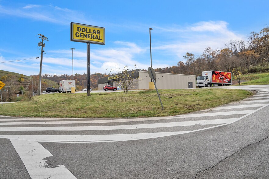 More Photos Of 3414 W Roy Furman Hwy, Waynesburg Freestanding For Sale