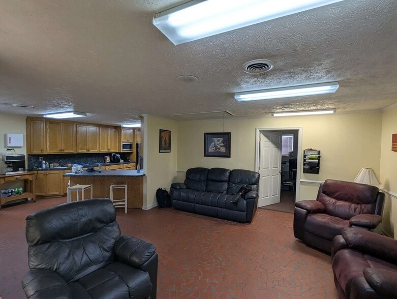 More Photos Of 2140 Wade Stedman Rd, Stedman Police Fire Station For Sale