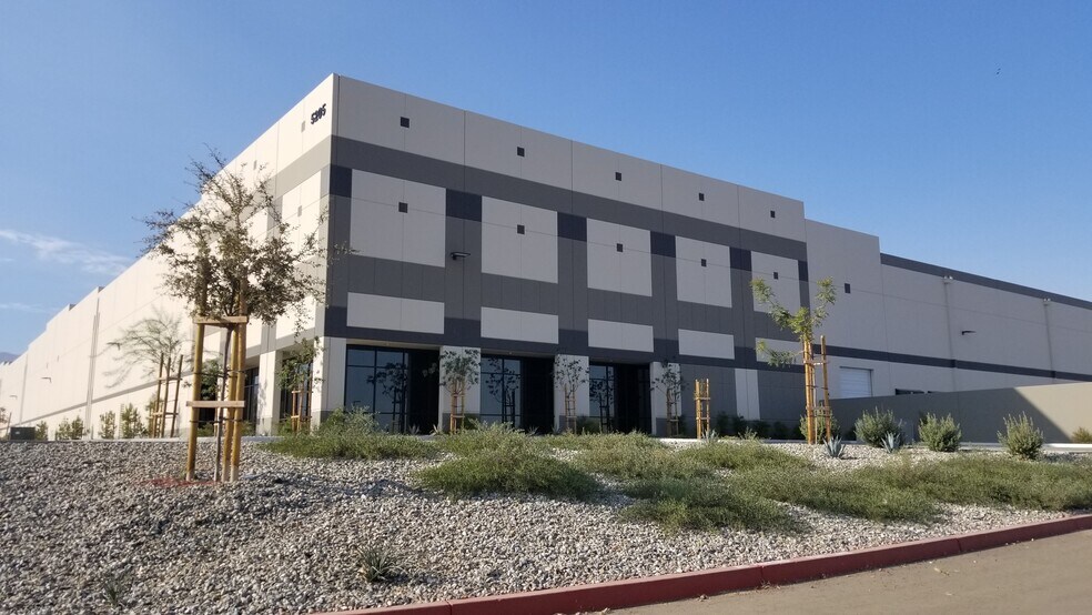 More Photos Of 5205 S Wheeler Ridge Rd, Tejon Ranch Distribution For Lease