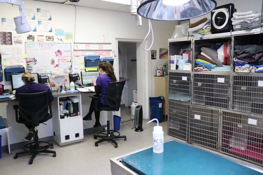 More Photos Of 70 Beacon St, Somerville Freestanding For Lease