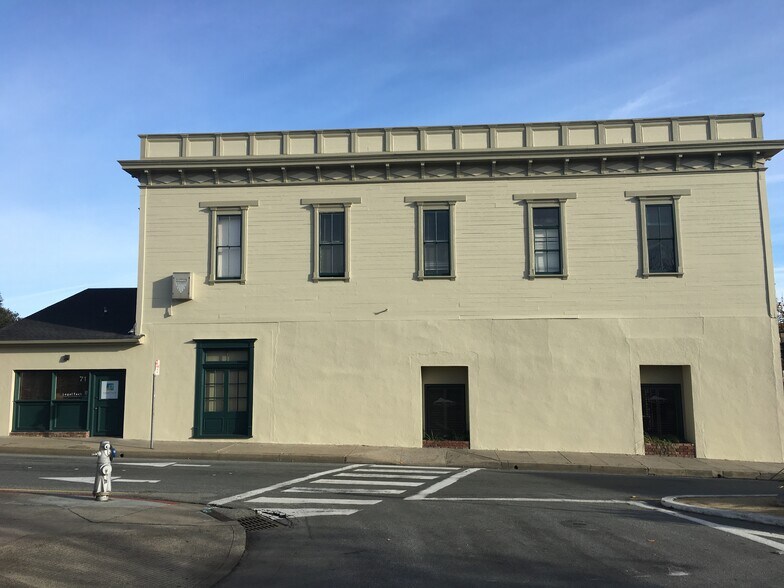 More Photos Of 486 Alvarado St, Monterey Storefront Retail Office For Lease
