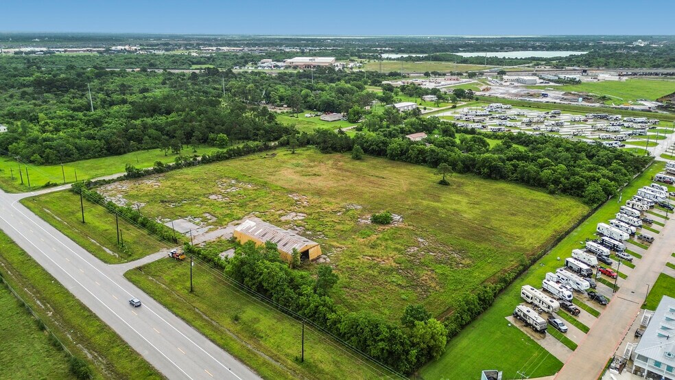 More Photos Of 4011 FM 2004, La Marque Land For Sale