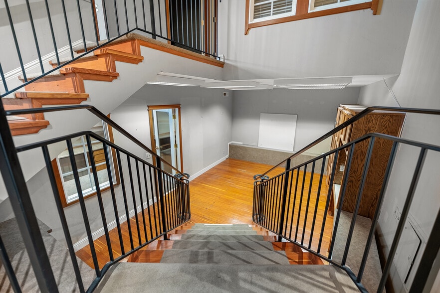 More Photos Of 161 Mill St, Grass Valley Freestanding For Sale
