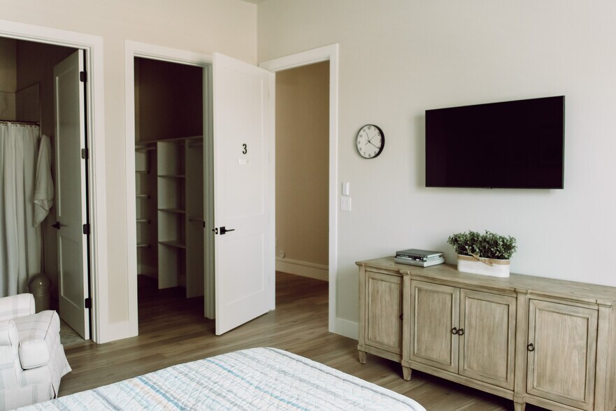 More Photos Of 8736 E Joshua Tree Ln, Scottsdale Assisted Living For Sale