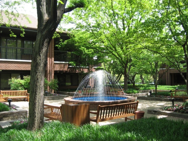 More Photos Of 10705-10715 Charter Dr, Columbia Medical For Lease