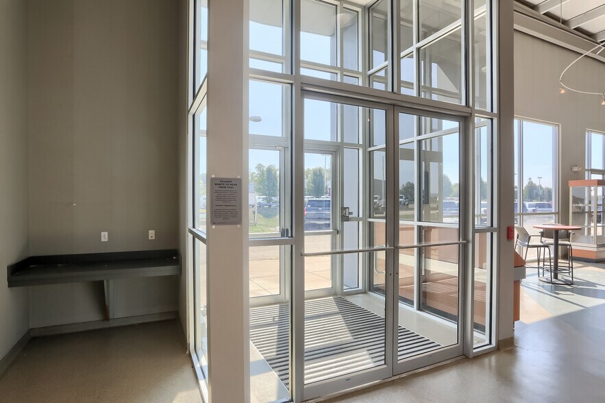 More Photos Of 3 Superior Way, Uniontown Auto Dealership For Sale